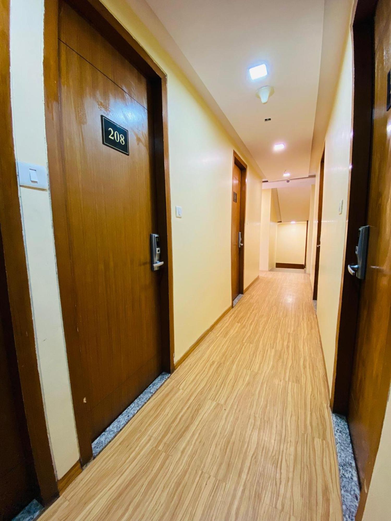 Hotel Arton Regency Near Terminal 2 Airport Mumbai Dış mekan fotoğraf